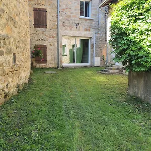lacacia-le-crestet.hotels-rhonealpes.com/